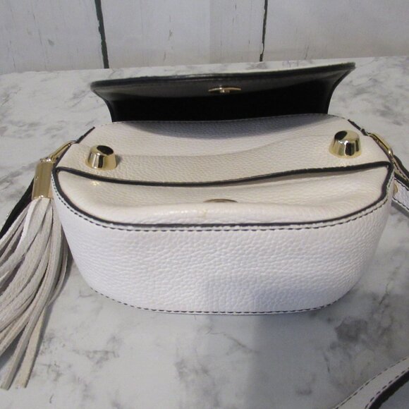 Milly White Leather Crossbody Bag Pebbled Tassel - Picture 3 of 11